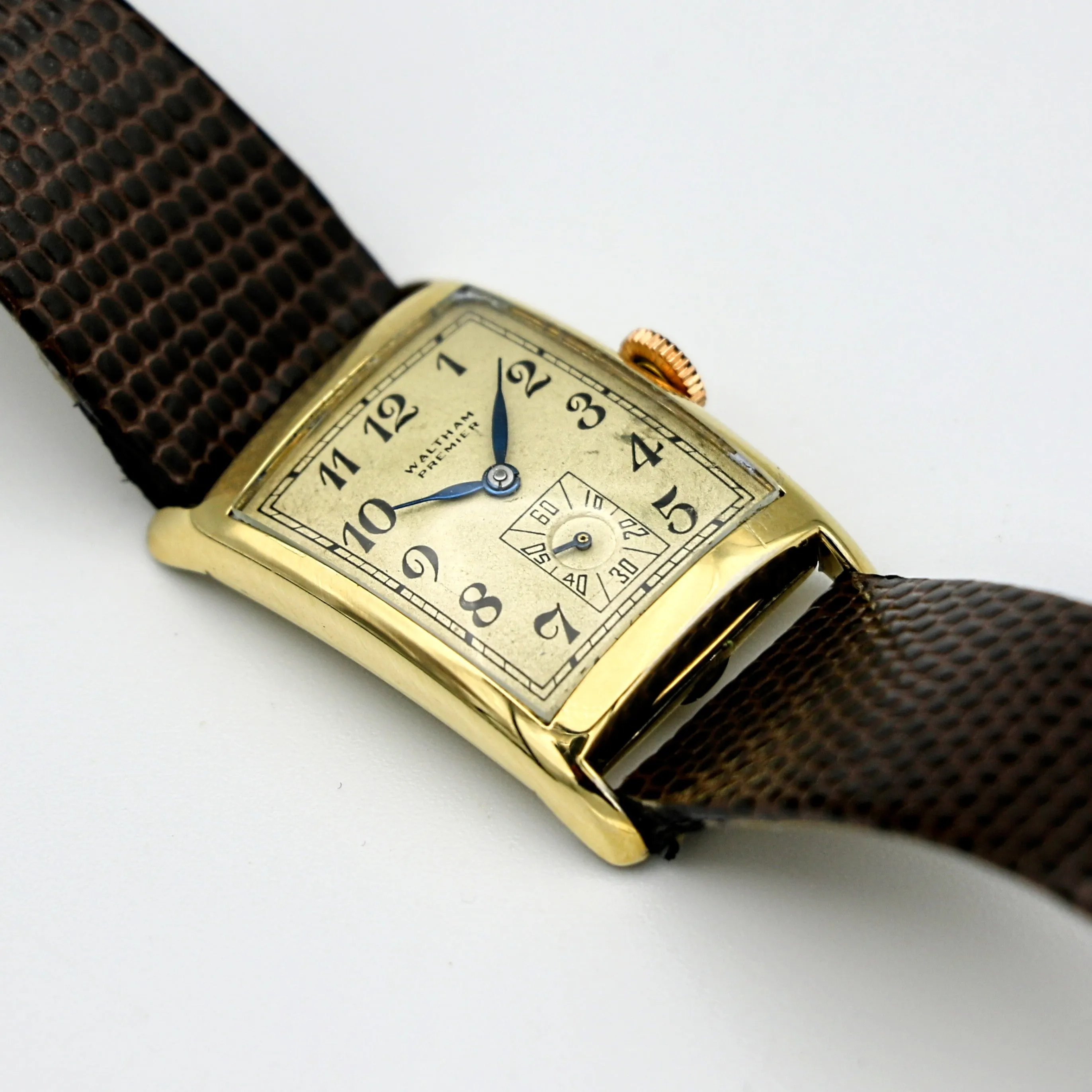 1940 WALTHAM PREMIER Watch 17 Jewels Cal. 870 U.S.A. Made Wristwatch