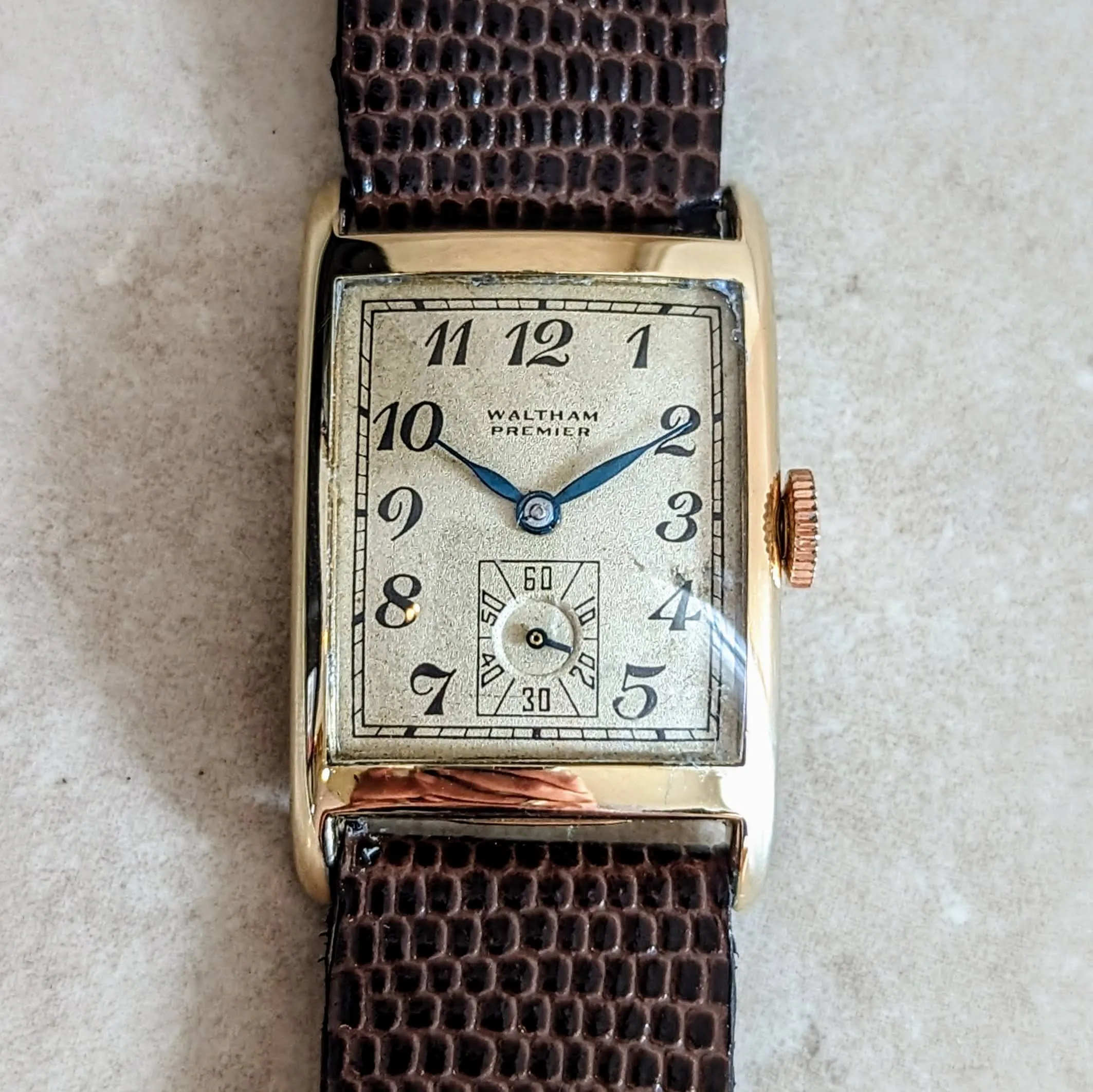 1940 WALTHAM PREMIER Watch 17 Jewels Cal. 870 U.S.A. Made Wristwatch