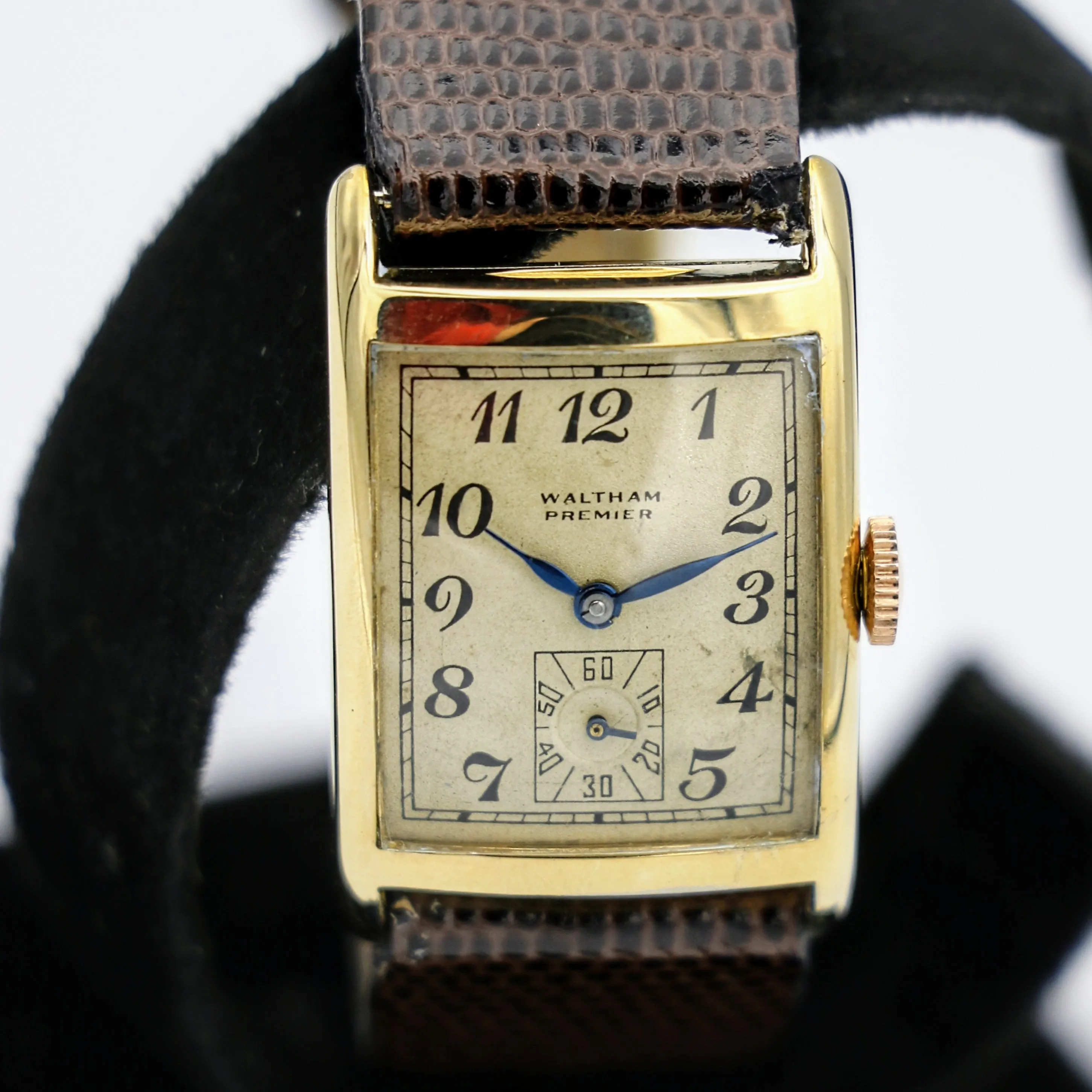 1940 WALTHAM PREMIER Watch 17 Jewels Cal. 870 U.S.A. Made Wristwatch