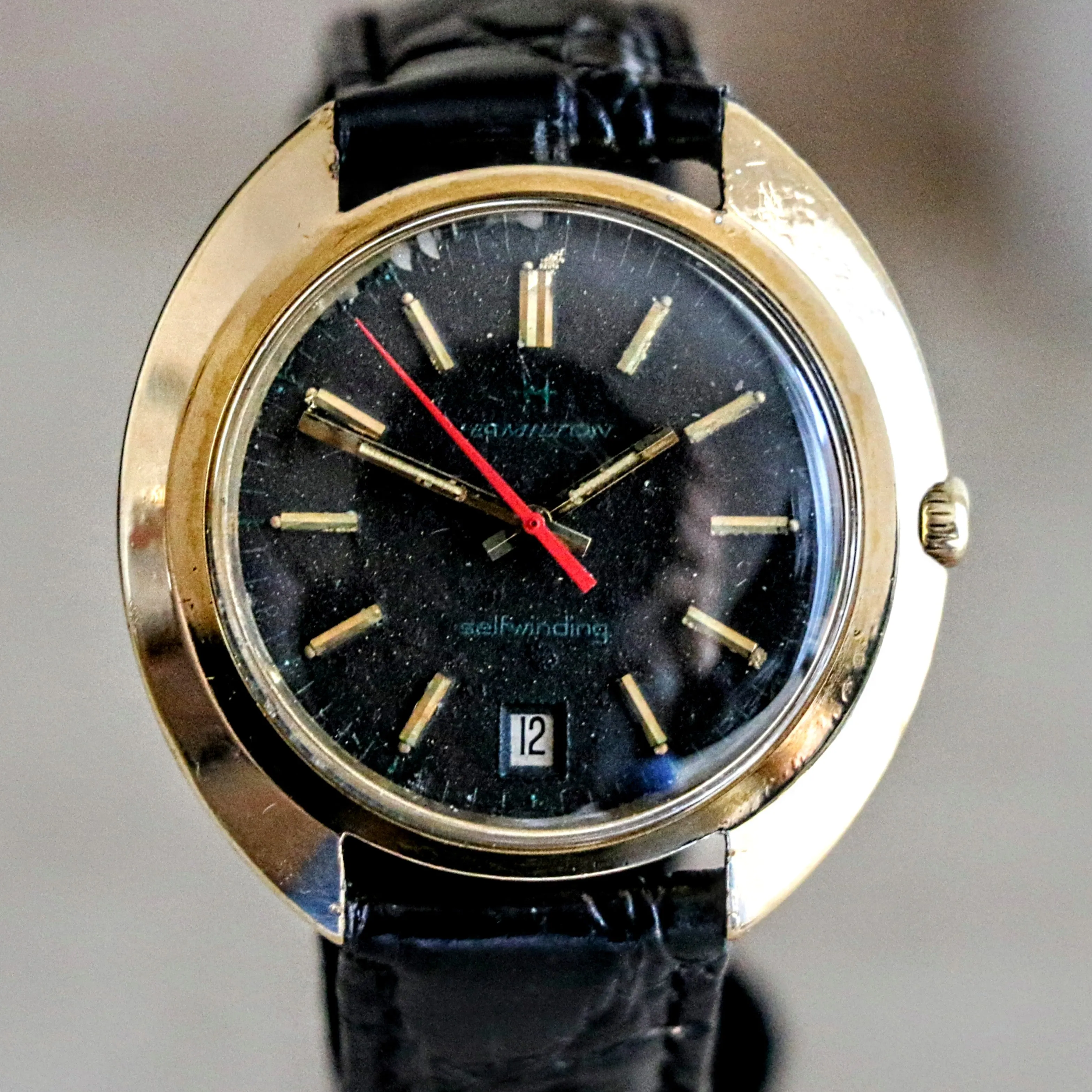 1960s HAMILTON Dateline Automatic Watch - Rare and Collectible Timepiece