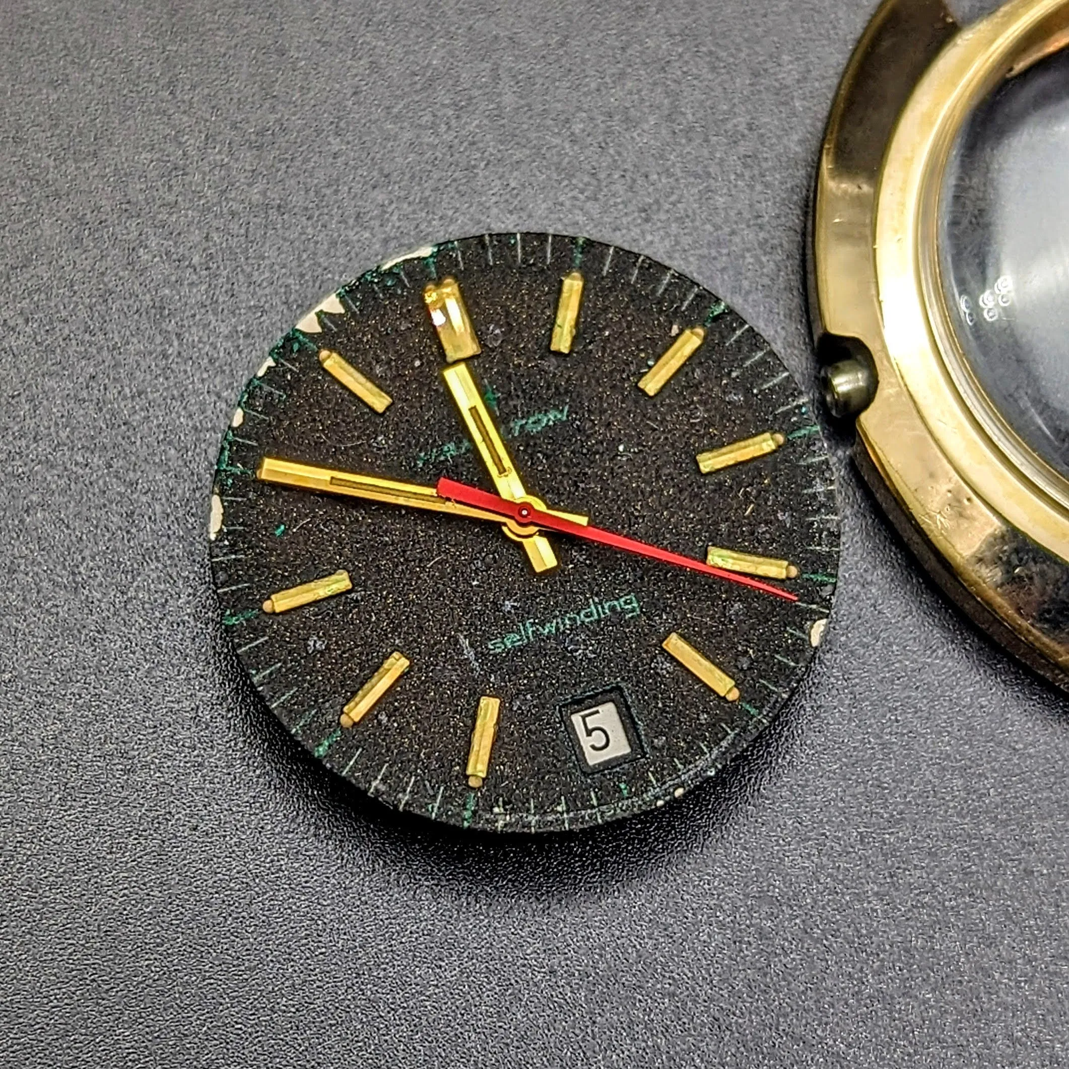 1960s HAMILTON Dateline Automatic Watch - Rare and Collectible Timepiece