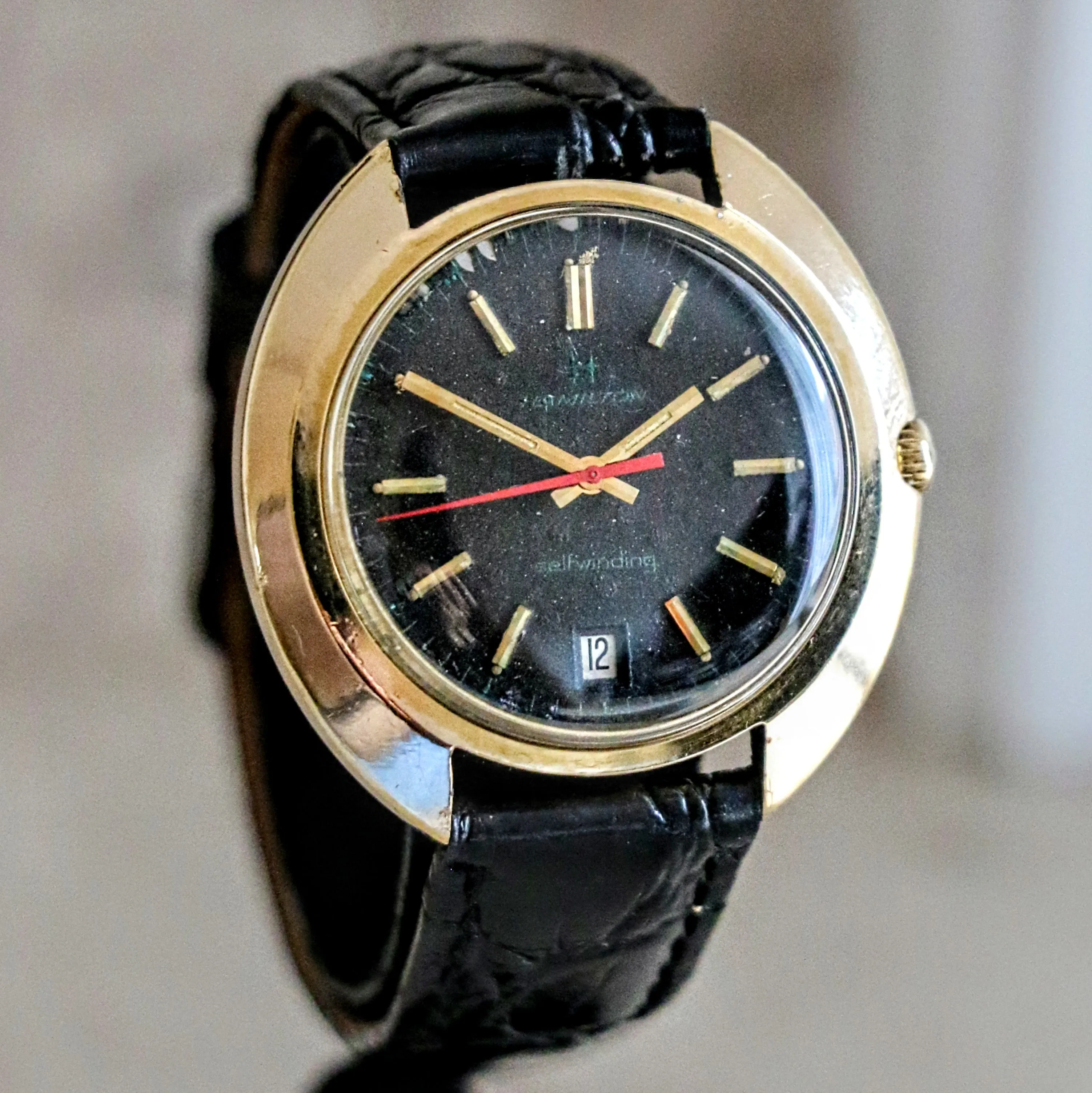 1960s HAMILTON Dateline Automatic Watch - Rare and Collectible Timepiece
