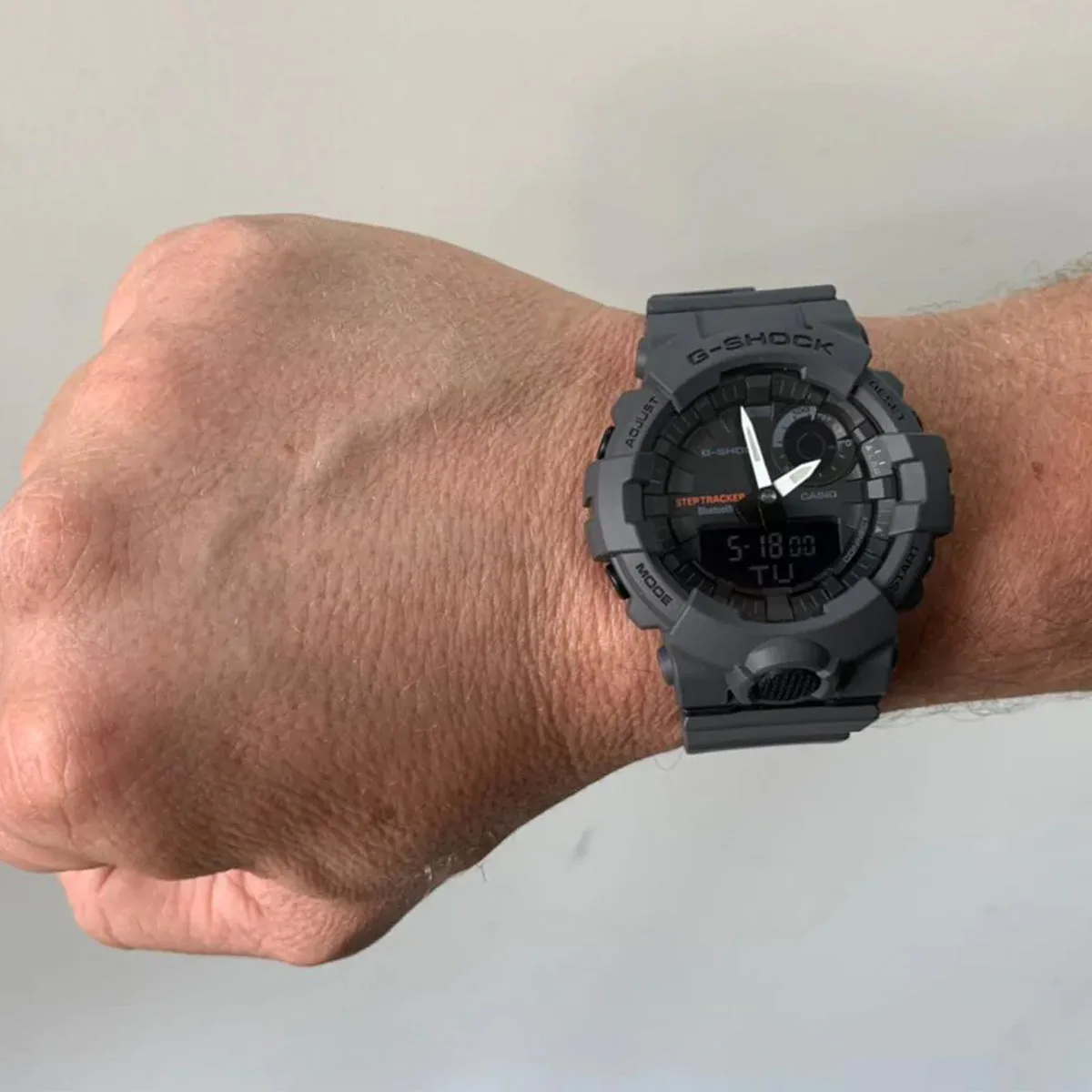Casio - G-Shock - GBA-800-8ADR