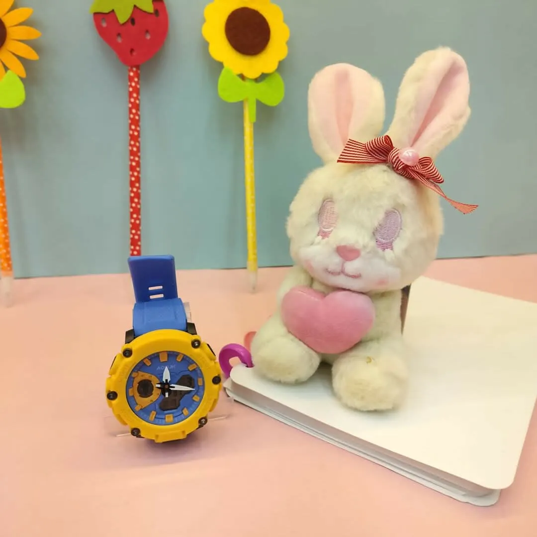 Casio Theme Wristwatch for the Fashion (Multicolors)