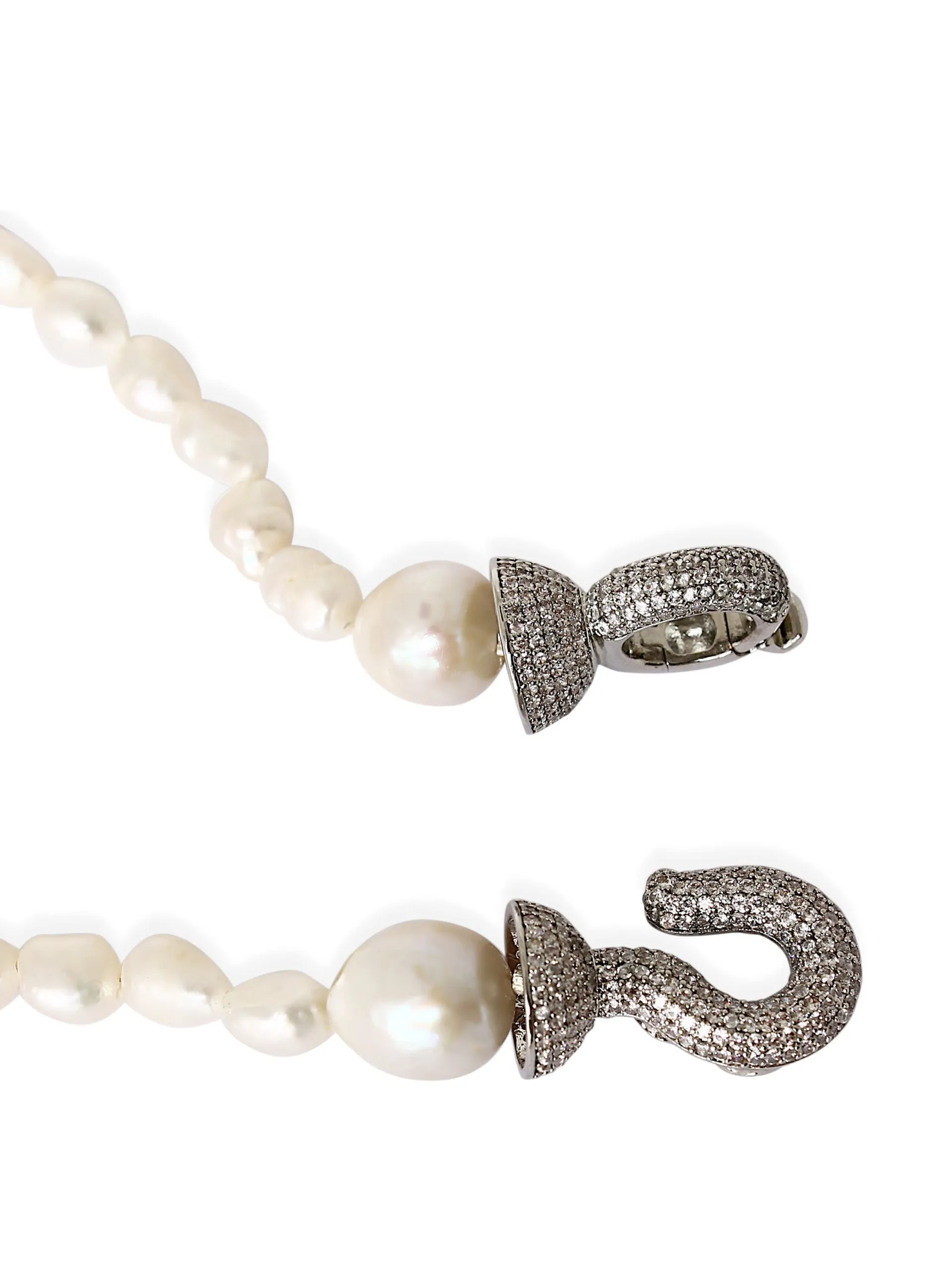 Chiara pearl and silver necklace