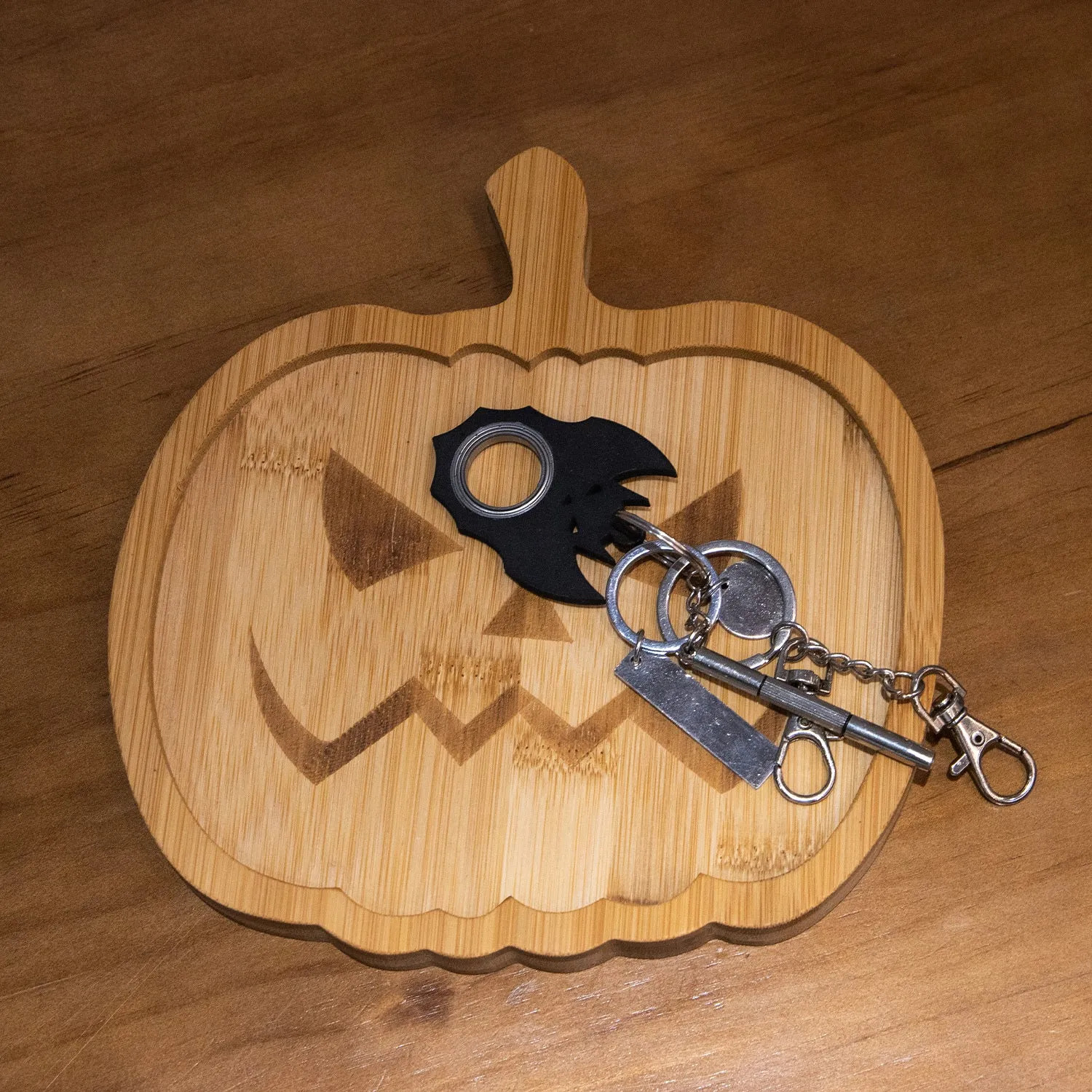 Creative Fidget Spinner Toy Bat Demon Ghost Keychain