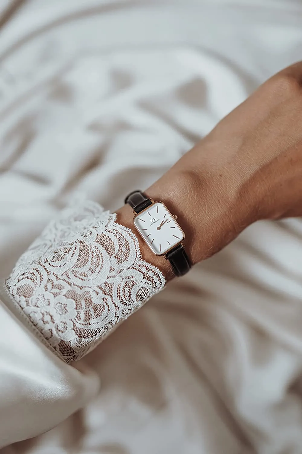 Daniel Wellington Quadro 20x26 mm White Rectangle Dial Women Watch - DW00100434