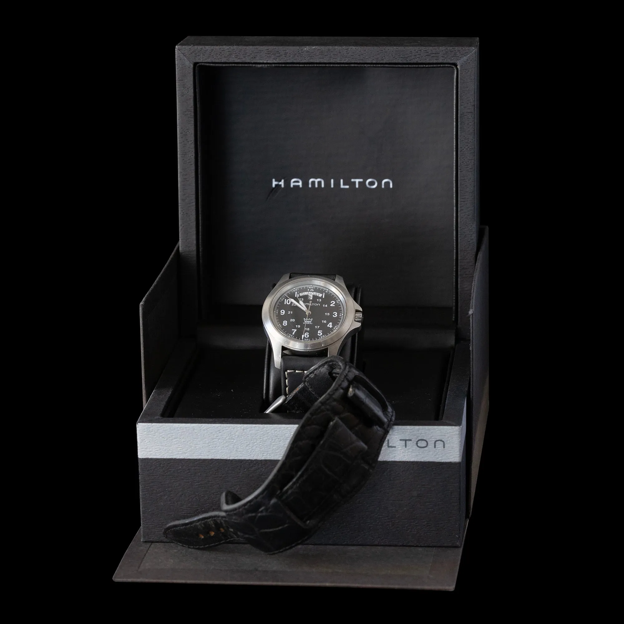Hamilton - Khaki Day-Date Quartz 40mm 'Neighbourhood Tokyo'