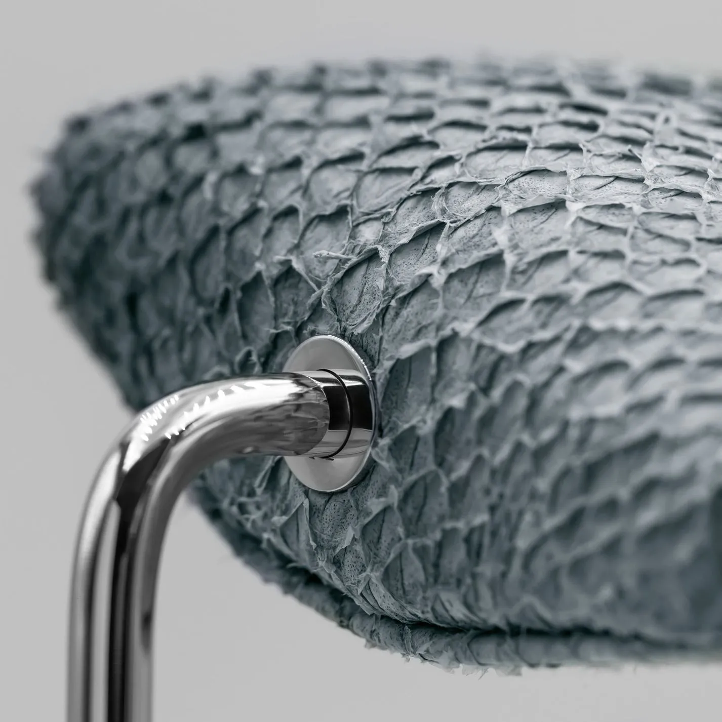 Himalaya Luxury Watch Stand - Double Cushion