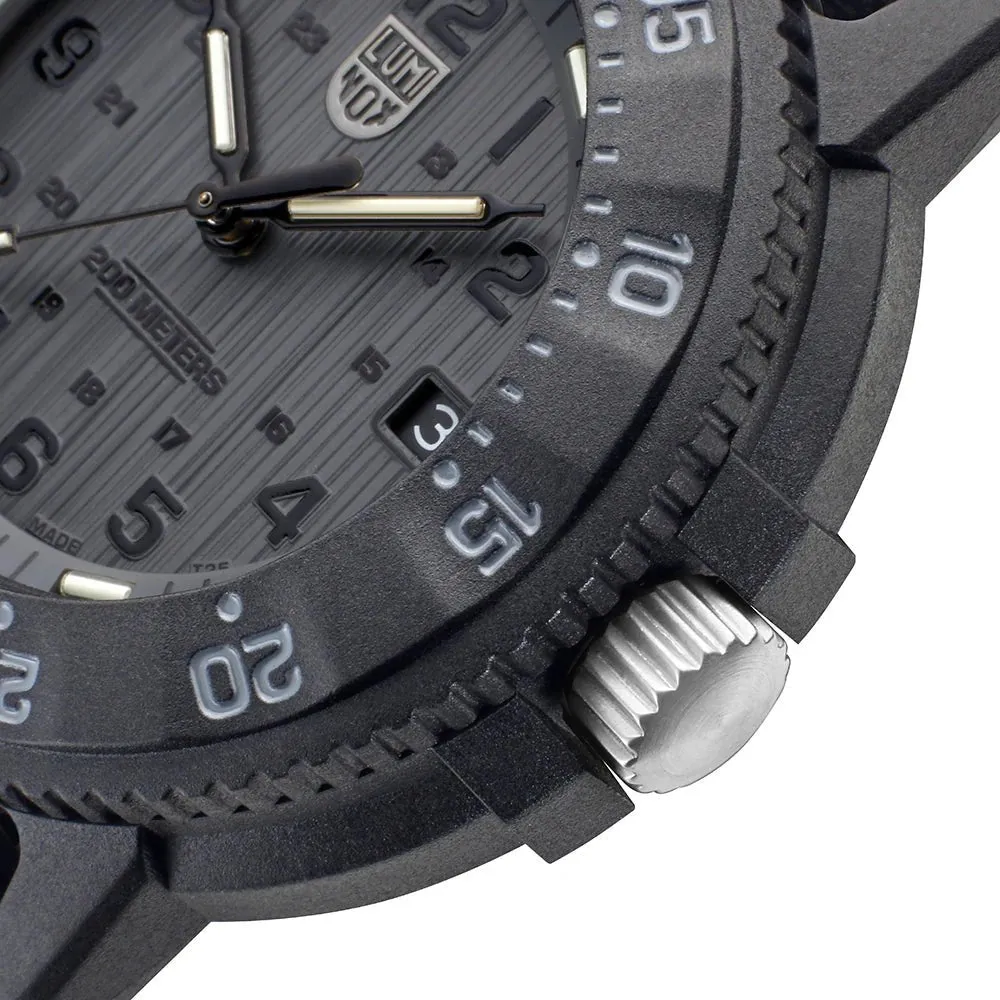 Limited Edition Luminox Original Navy SEAL CARBONOX Black Dial Rubber Strap Interchangeable Green NATO Strap Date Divers Quartz Mens Watch XS.3001.EVO.A.SET