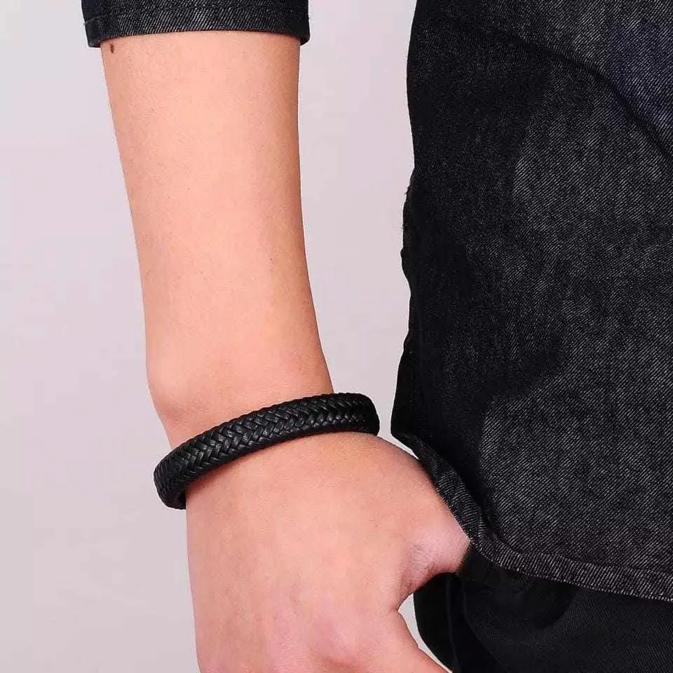 Men's Stainless Steel Black Leather Surfer Cuff Wristband/Bracelet