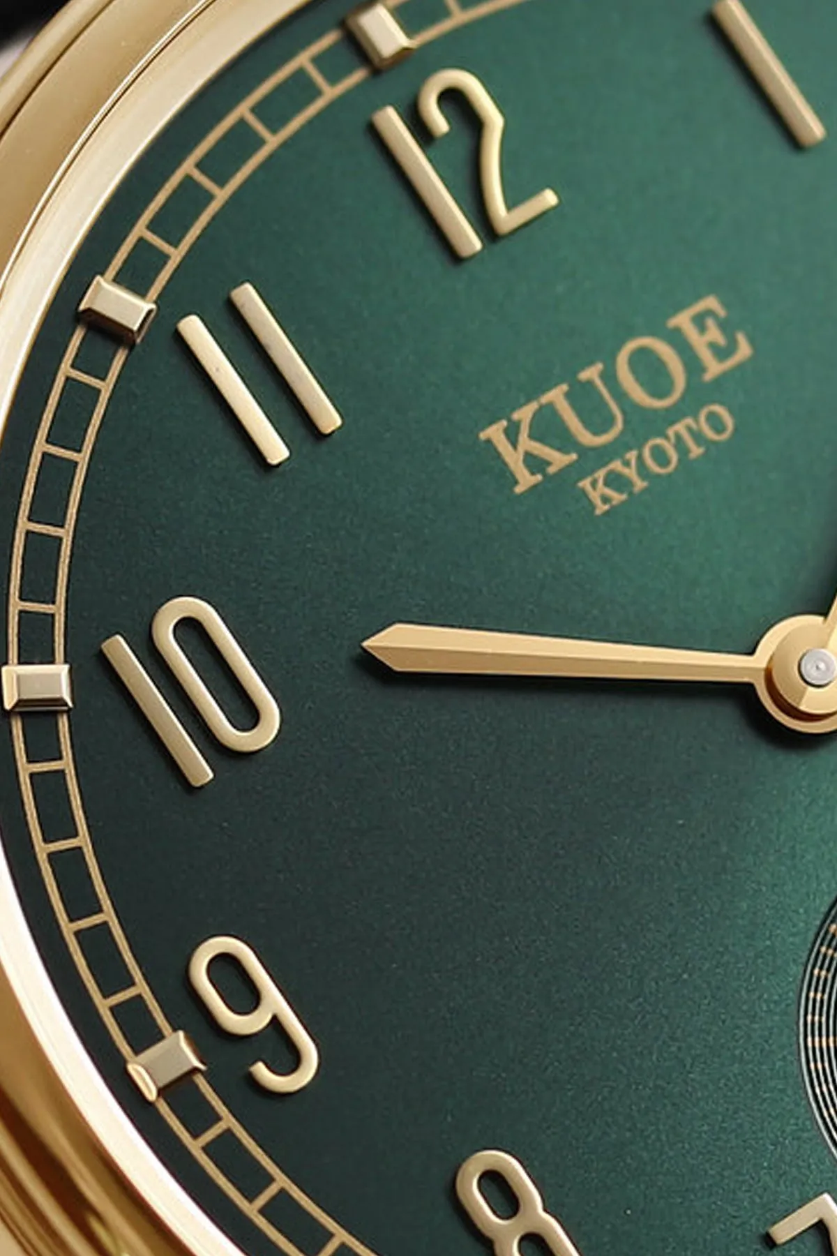Old Smith - 90-001 - Green Dial/Gold Case - Dark Brown Leather Strap