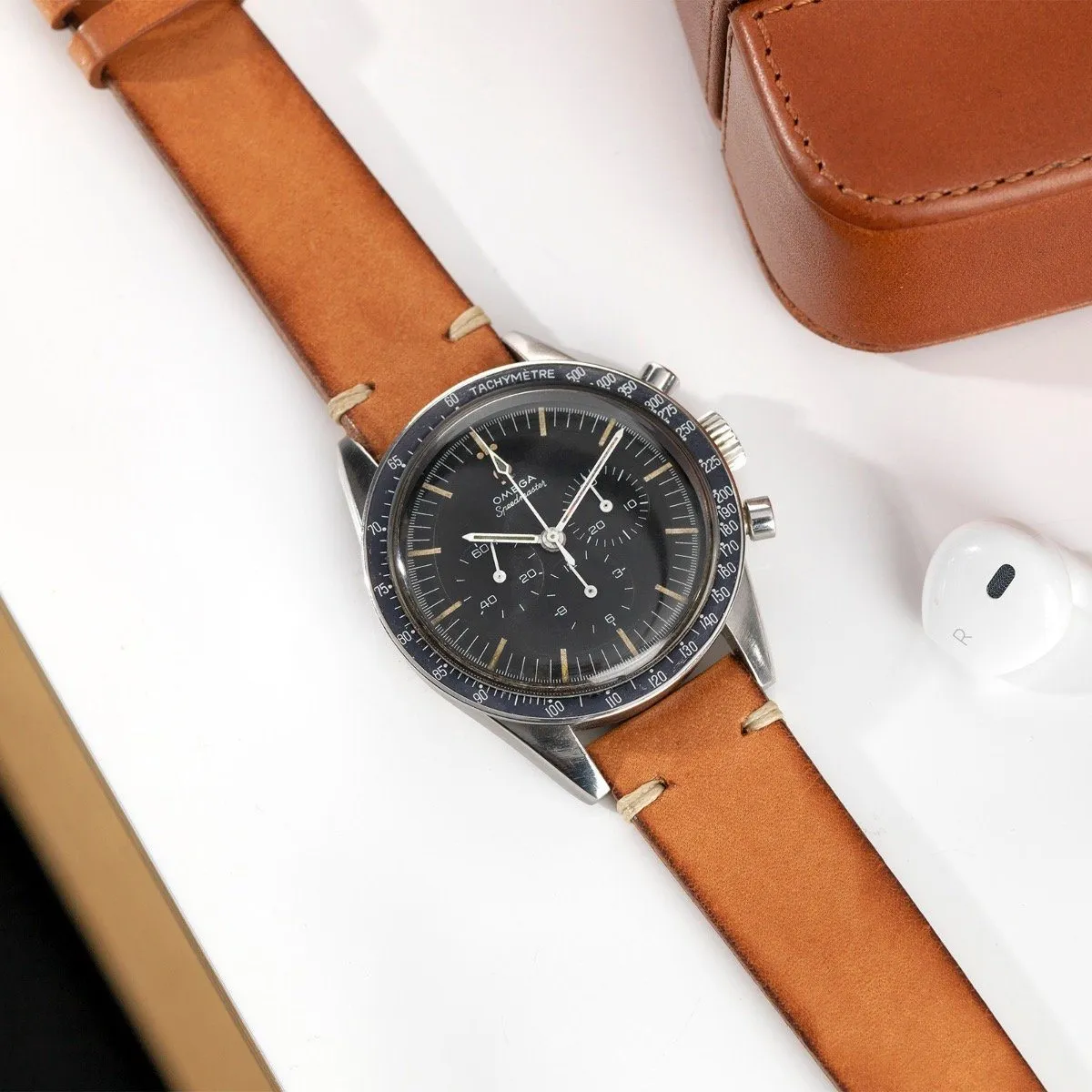 Omega Speedmaster Ed White Model 105.003