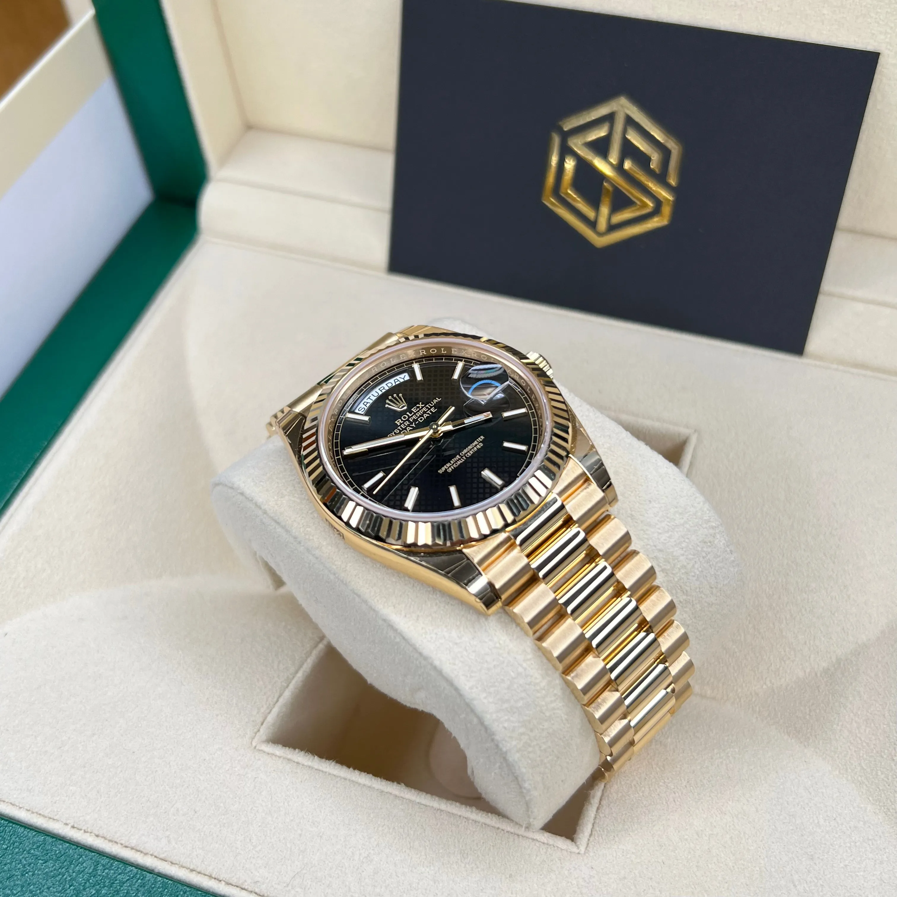 Rolex 228238 Day-Date Yellow Gold Black Motif Dial 2022 Full Set Watch