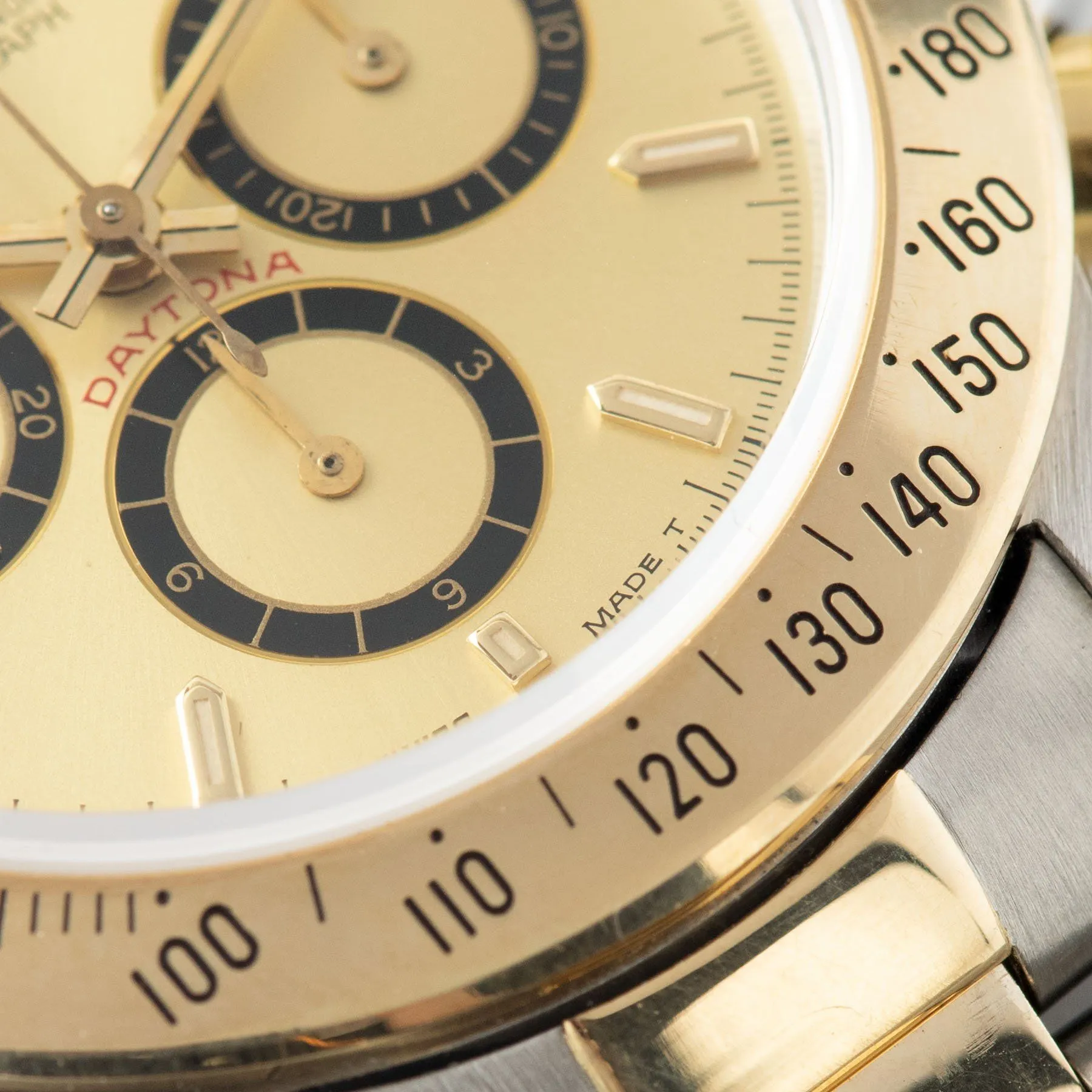 Rolex Daytona 16523 Champagne Four Line Dial with Papers