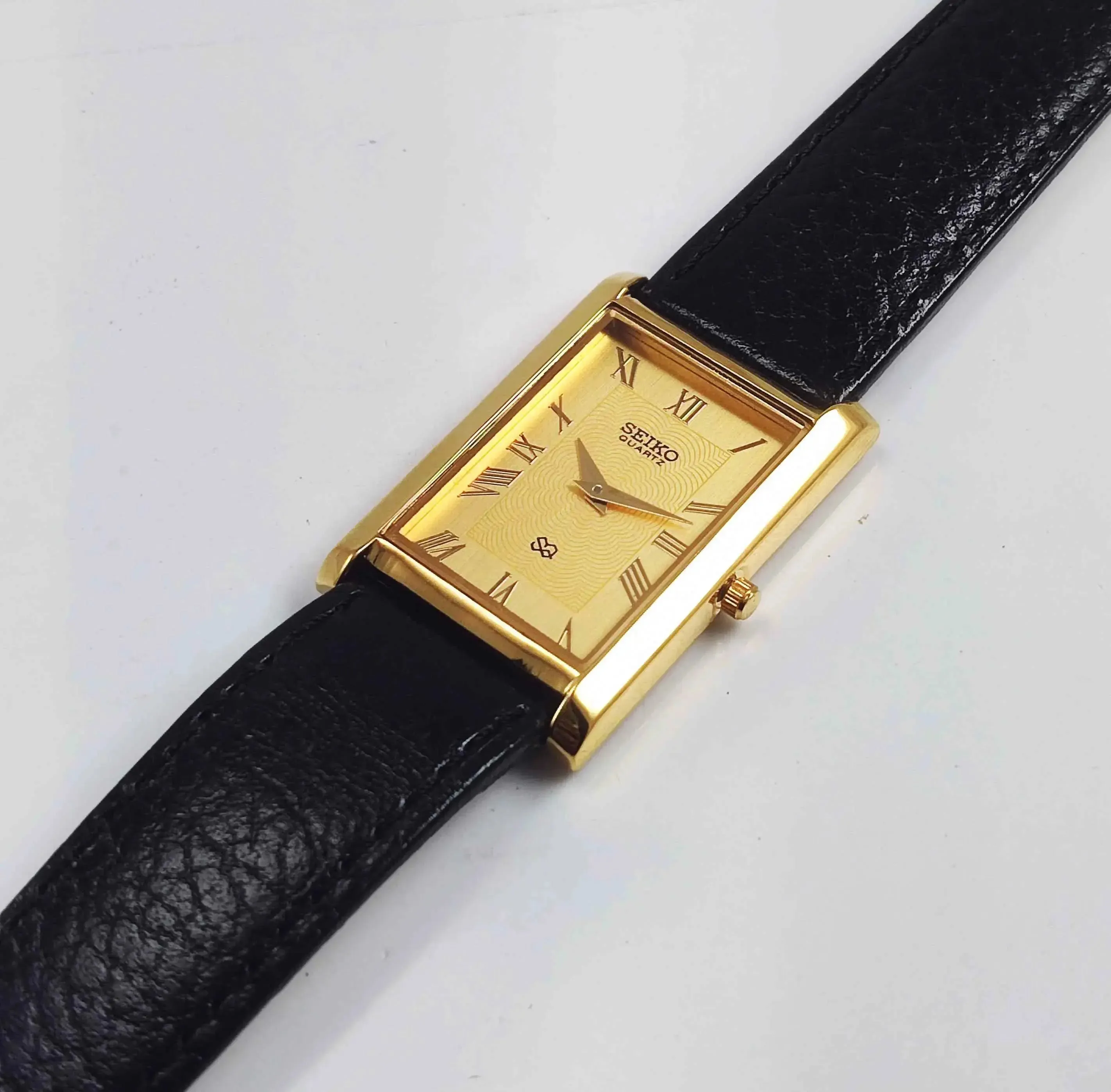 Seiko Quartz MIYOTA Golden Dial Golden Case Men's Watch