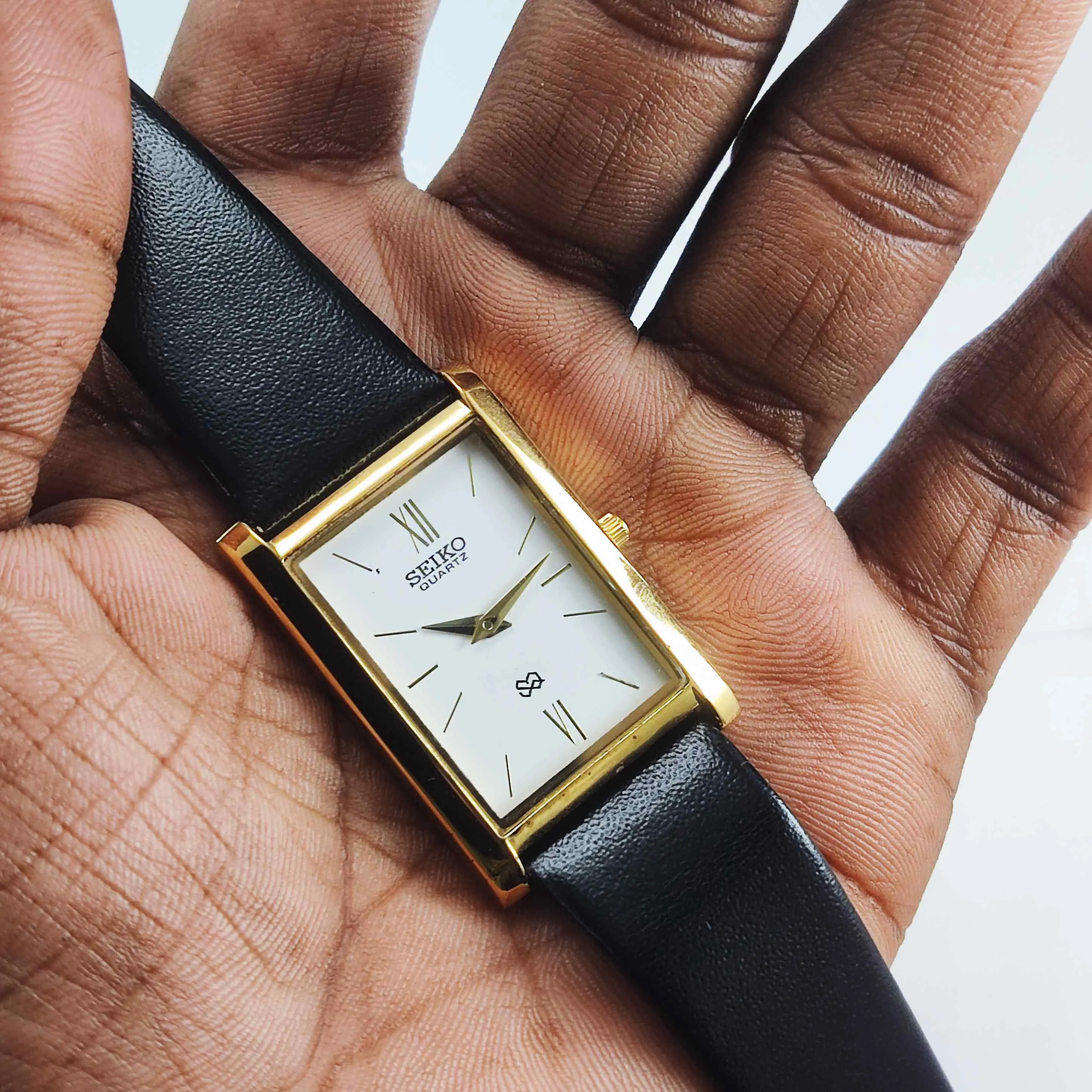 Seiko Quartz MIYOTA White Dial Golden Case Men's Watch