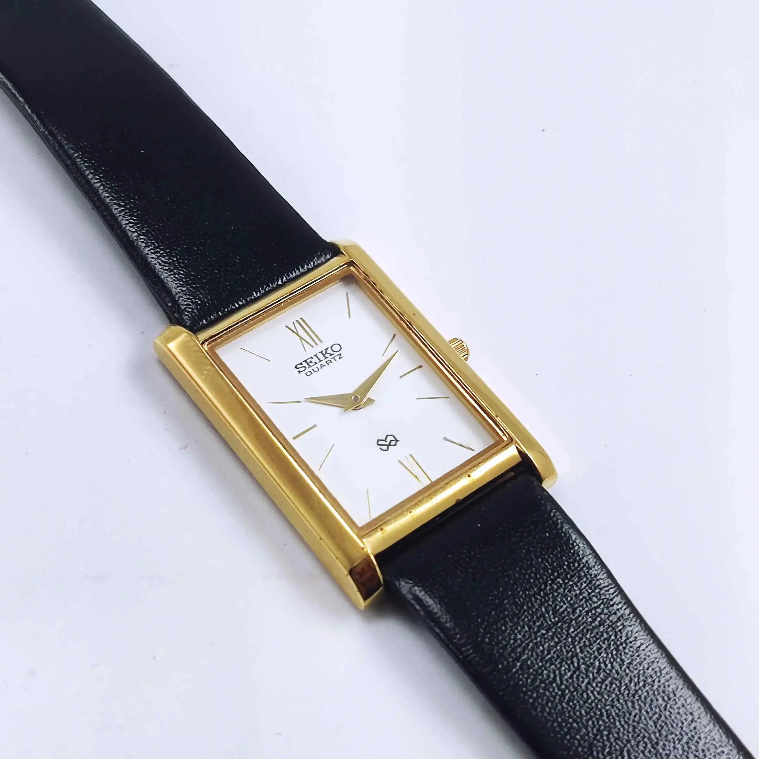 Seiko Quartz MIYOTA White Dial Golden Case Men's Watch